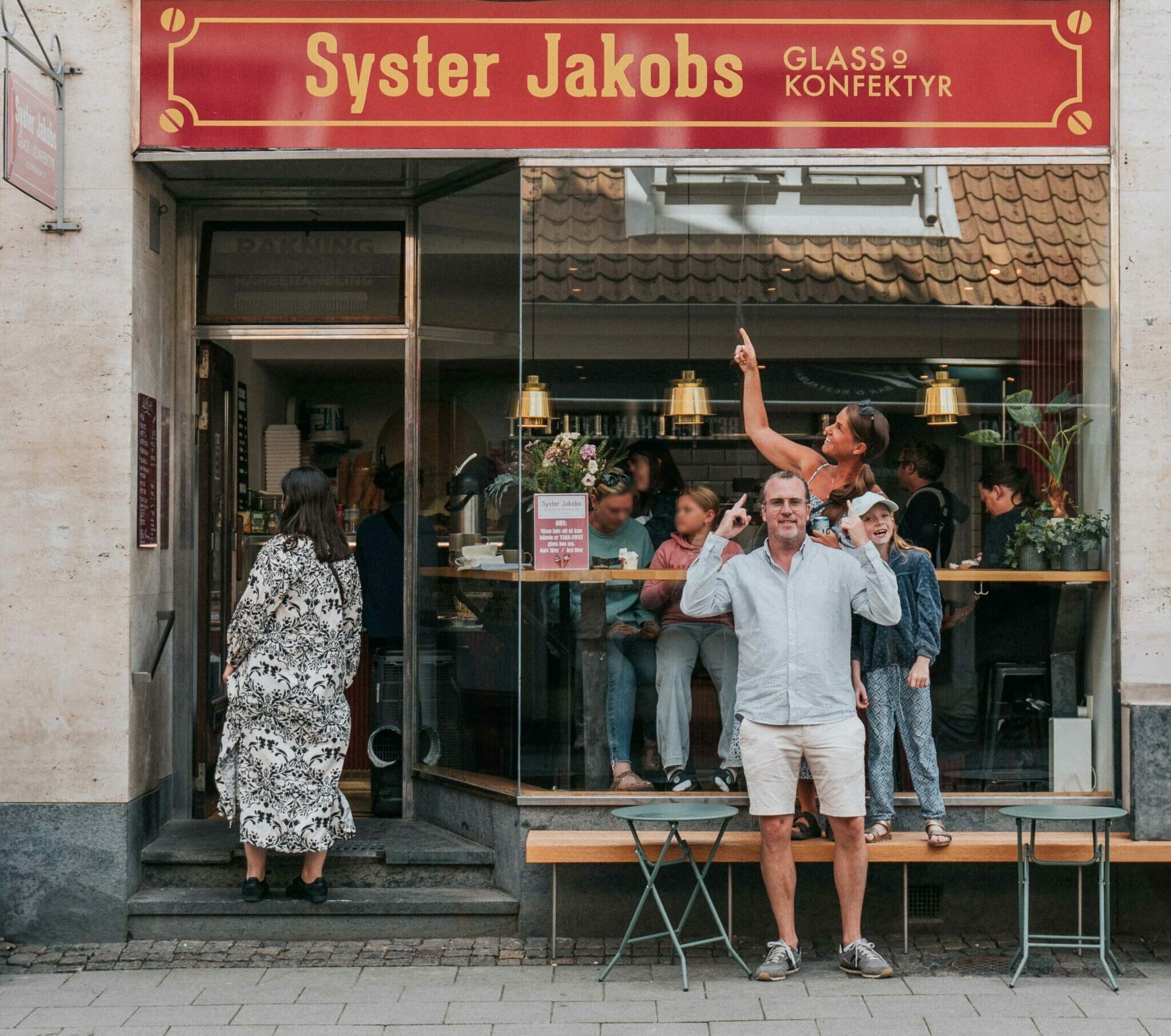 Syster Jakobs Glassbar