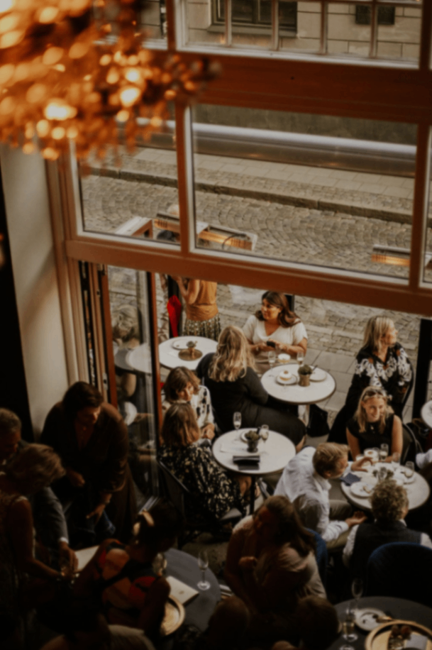 Välkommen till seniorlunch på restaurang Belle Époque