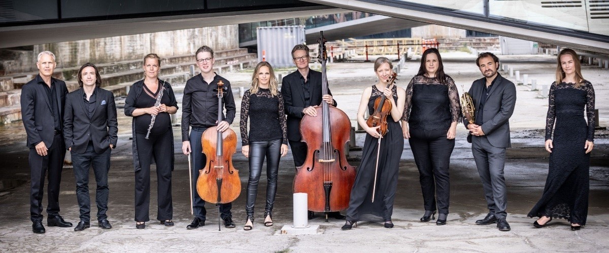 Ensemble Mutatis