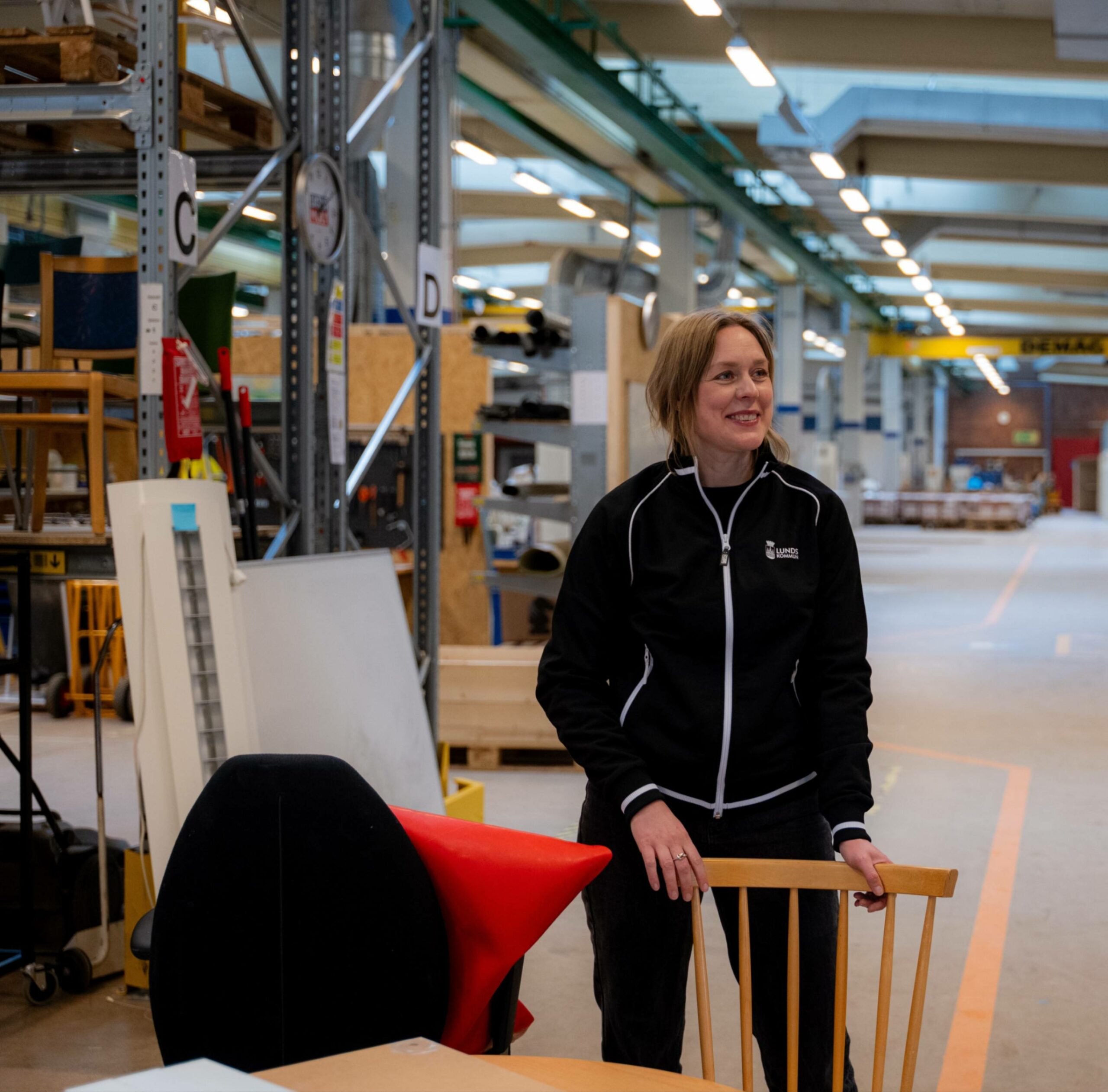 HÅLL(BAR) – Hållbara möbler förtjänar fler arbetsplatser.