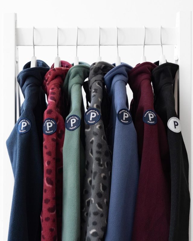 @polarnopyret Did you know, that our wind fleece jacket is one of our best-loved products? The fact that it's windproof makes it ideal as a jacket for milder August days. 🥰 It works also as a cosy middle layer and can therefore be used all year round. Have you already seen the new colors? 😍⁠
⁠

Polarn & Pyret, Klostergatan 4, Lund. 

Thank you for these lovely photos @moaochesther 💕⁠
⁠
#polarnopyret #inspirationforkids #instakids #kidswear #childrensclothing #kidsclothing #barnkläder #lundcity