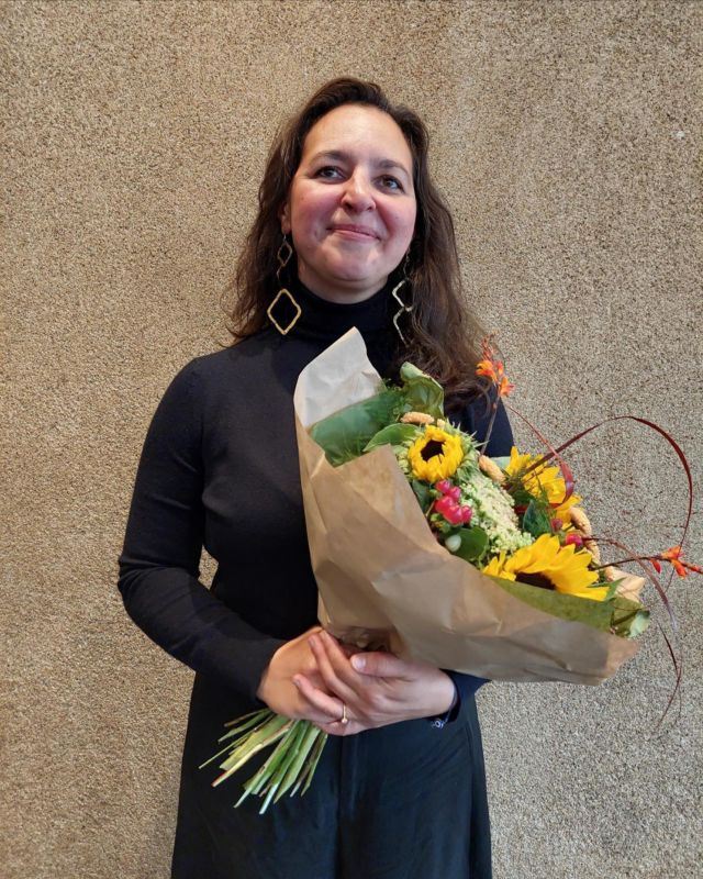 Idag har allas vår Bianca från Reko Deli tagit emot Lunds kommuns Miljöpris 2023 vid en ceremoni i Stadshallen! Stort grattis till den mycket välförtjänta utmärkelsen! 🏅⭐️

Motiveringen löd: 
– Reko Deli har ett helhetstänk i sin verksamhet och inspirerar andra företagare i kommunen till hållbart resande och företagande. Reko Deli är så mycket mer än en butik med ett genomtänkt sortiment av ekologiska och närproducerade delikatesser. Ägaren Bianca Ludusan Denvall håller kurser om hållbar mat och bedriver även cateringverksamhet. Med ett stort engagemang för miljön och klimatet visar hon vägen för andra. 

@rekodeli #lundskommun #lundcity #lundshandelsförening #visitlund #lundsmiljöpris2023
